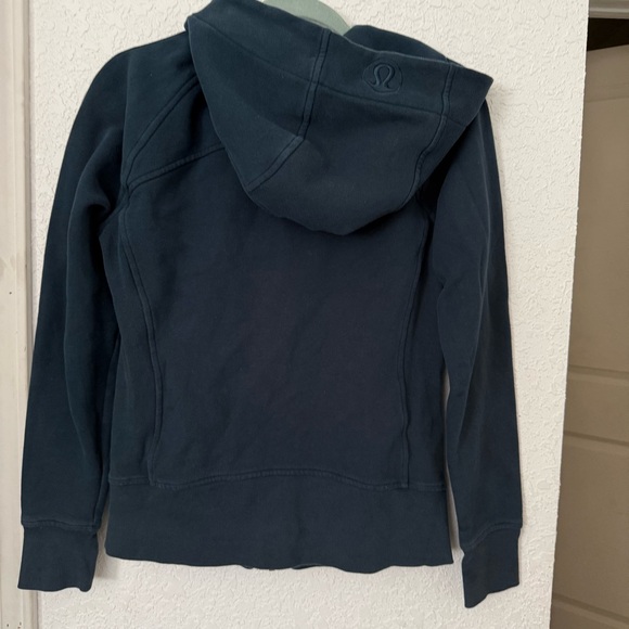 Lululemon Scuba Hoodie Sweater Zip up - Picture 3 of 5